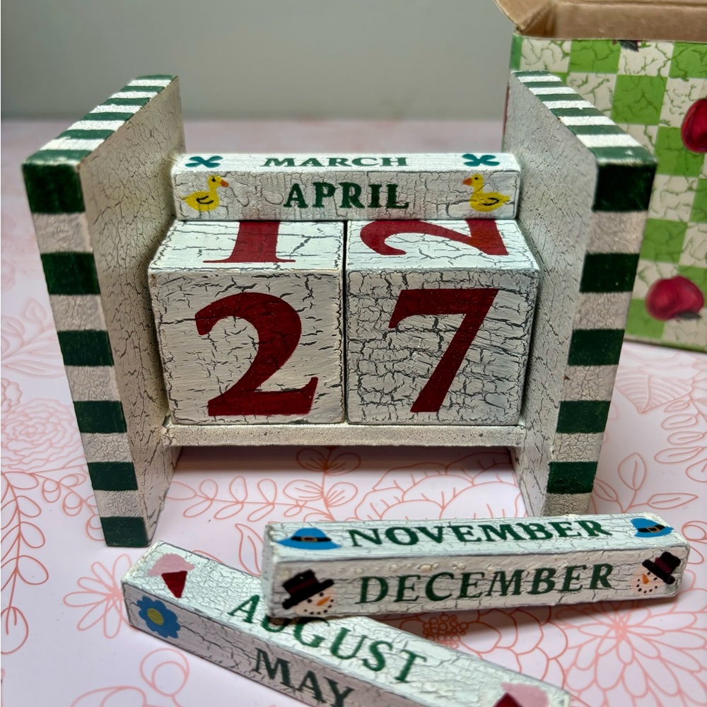 Cottage Core Apple Perpetual Calendar